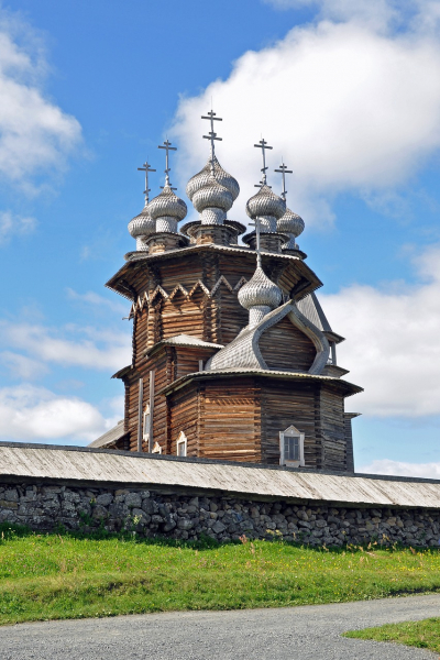 Kizhi Museum: guardian of wooden architecture traditions