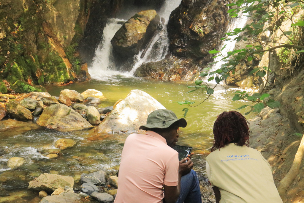 Interviews and conducting the GIS mapping at the Ekisalhalha Kya Kororo Site