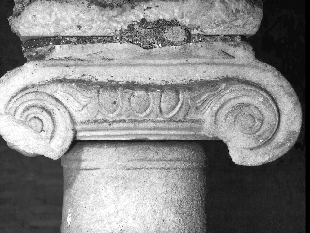 Capital of one of the crypt’s columns