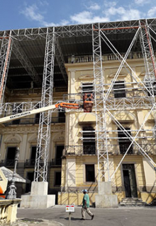 International seminar addresses the issue of heritage on fire 