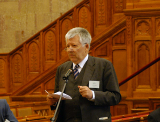 Michael Petzet