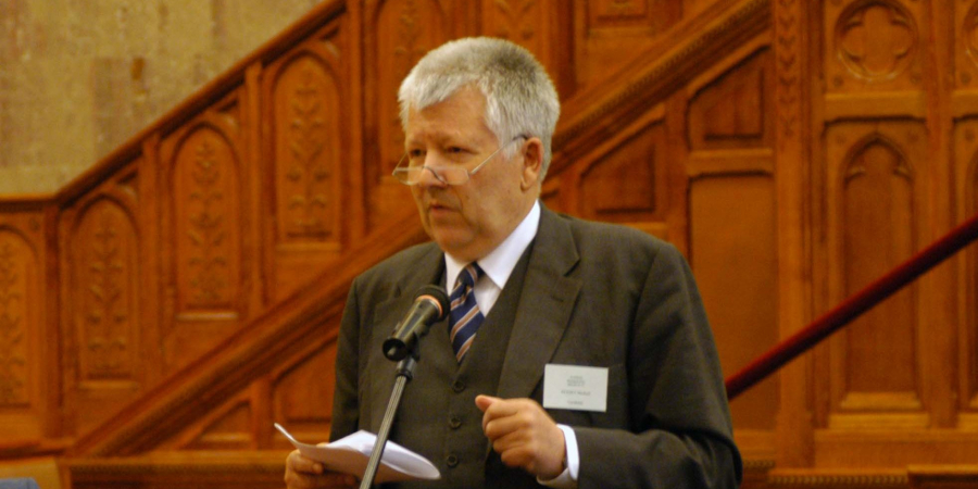 Michael petzet