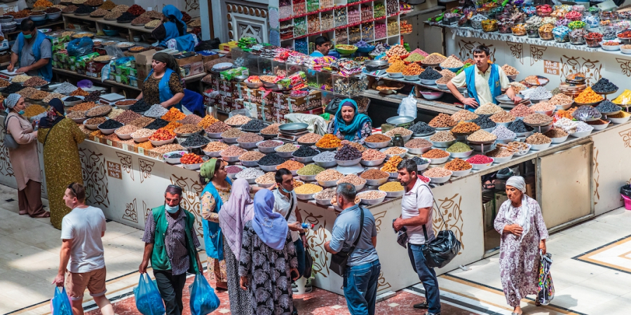 Mehrgon Market in Dushanbe