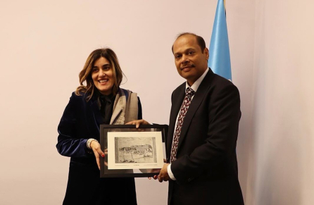 On 11 November 2025, ICCROM Director-General Aruna Francesca Maria Gujral welcomed to ICCROM Shri Vivek Aggarwal, Secretary, Ministry of Culture, Government of India. The meeting aimed to explore concrete ways to consolidate and further strengthen the longstanding collaboration between India and ICCROM.