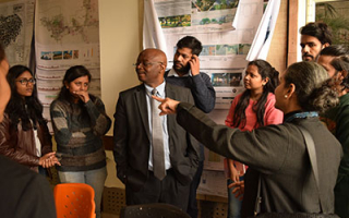 ICCROM’s DG meets emerging heritage professionals in India