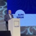 Zaki Aslan moderates at ALIPH Forum 2023